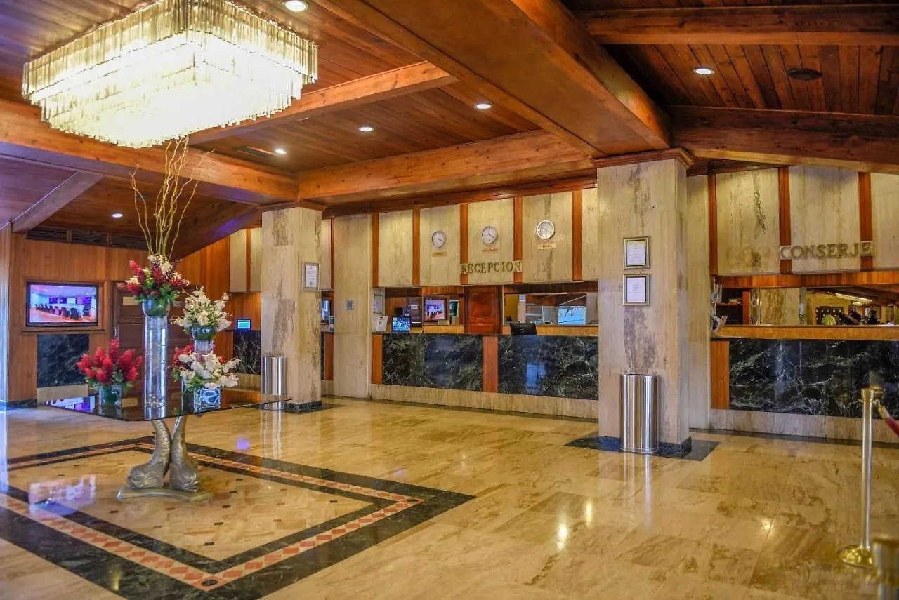 酒店 多米尼加嘉年华酒店及赌场 聖多明哥